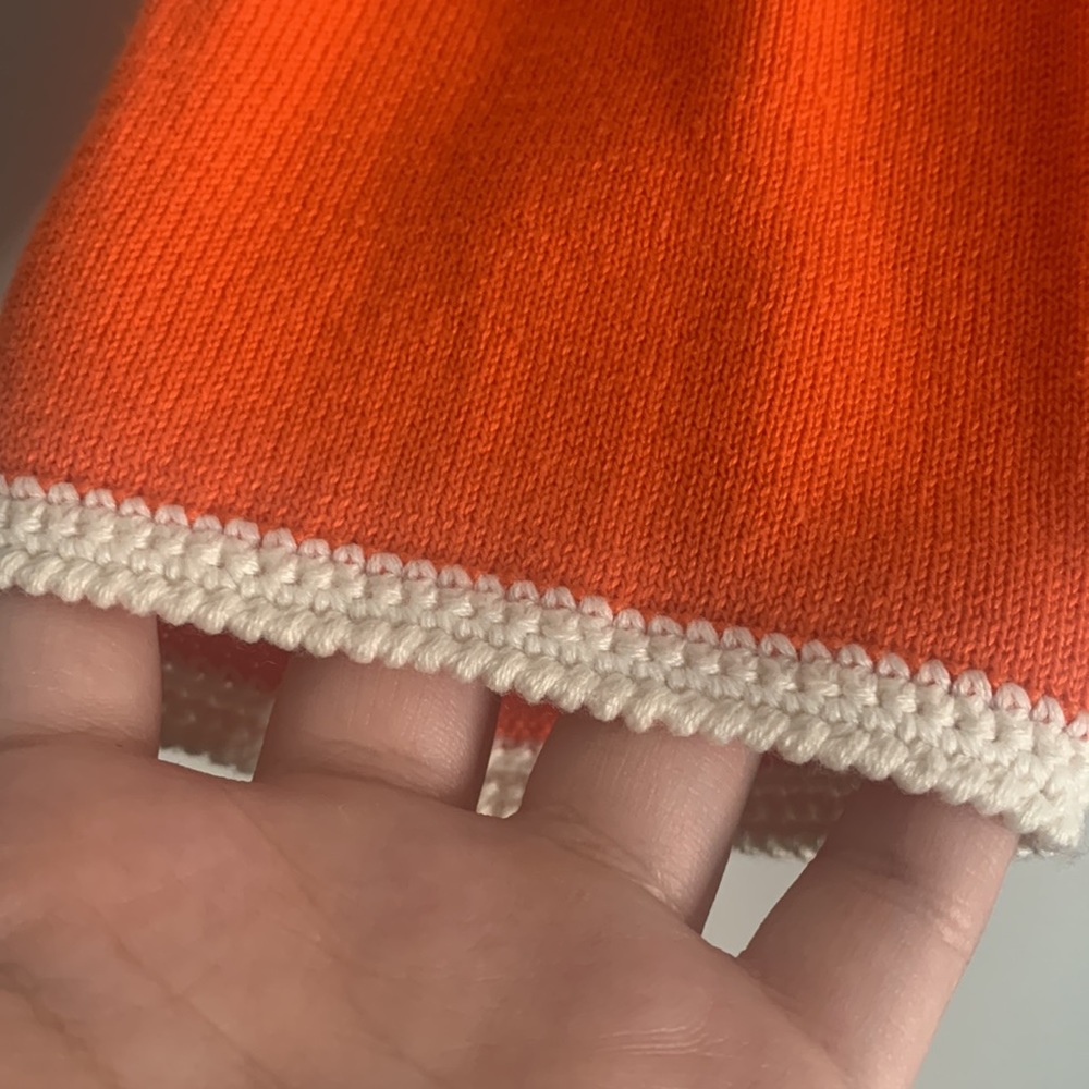 Michael Simon Orange Sweater with White Accents - Picture 8 of 10